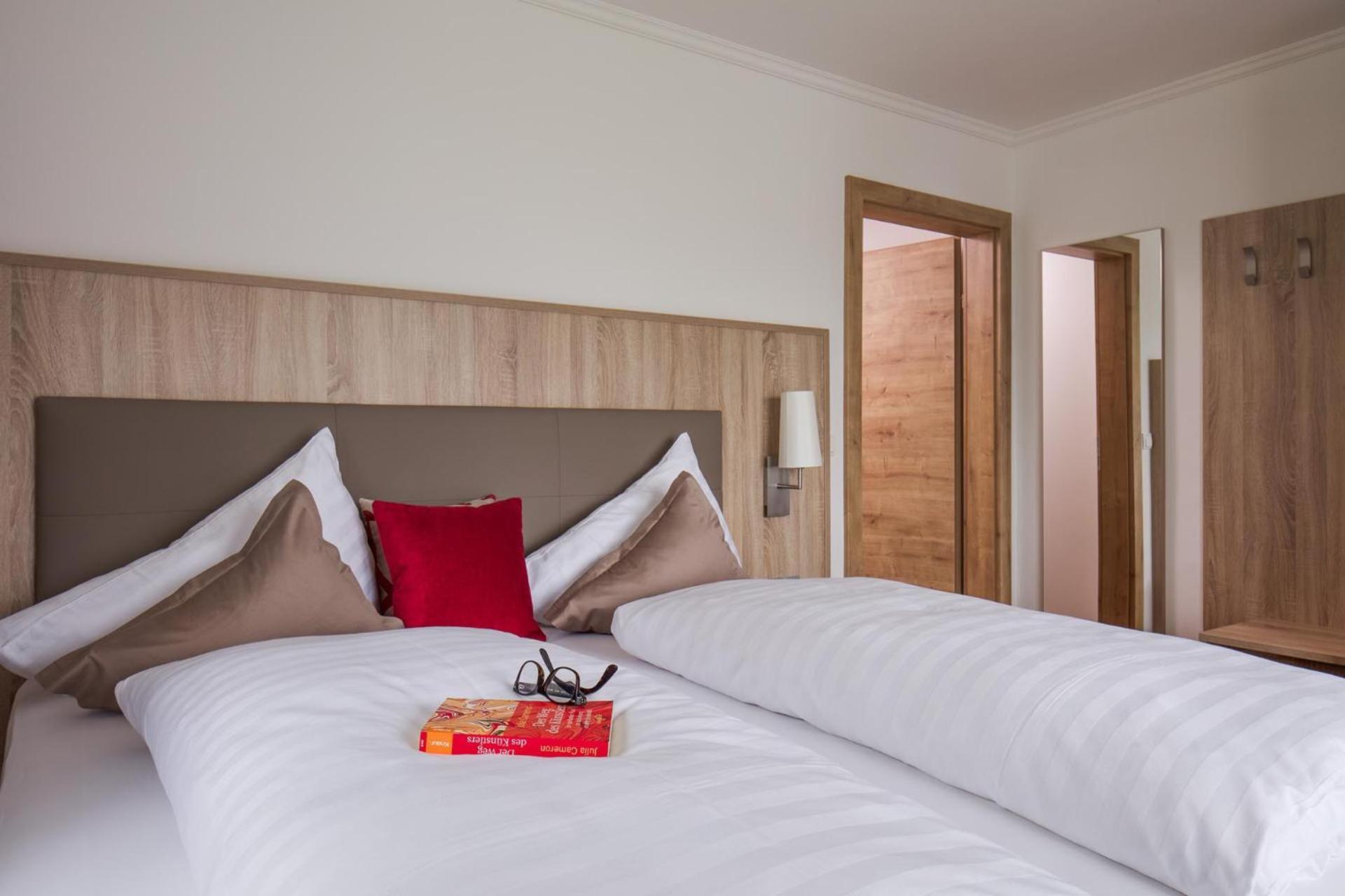 Alpenhotel Fernau Нойщифт им Щубайтал Екстериор снимка