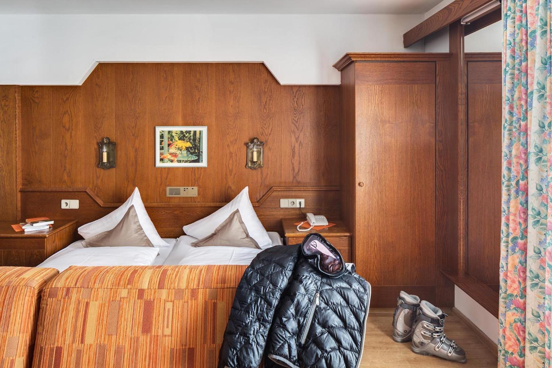 Alpenhotel Fernau Нойщифт им Щубайтал Екстериор снимка